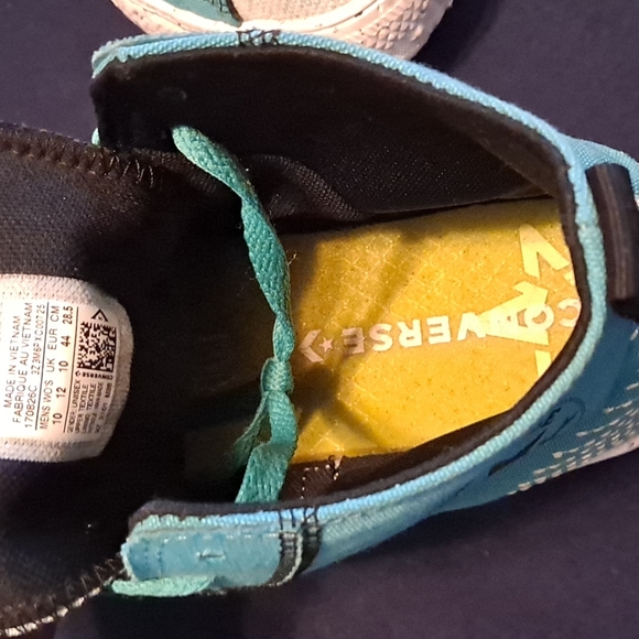 Converse - Picture 4 of 4